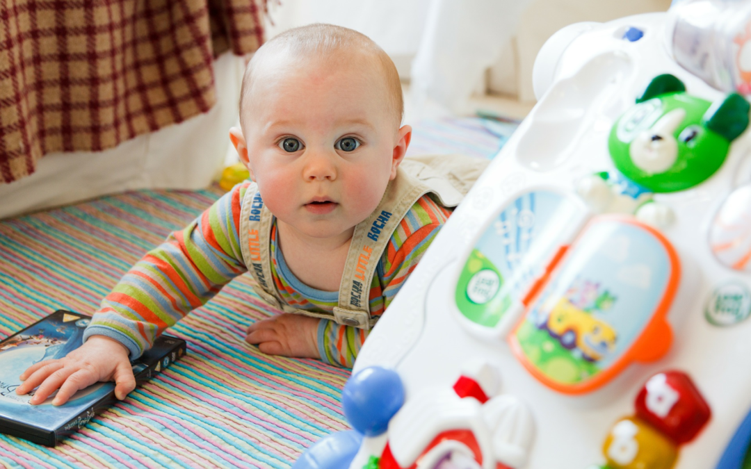 5 idées d'ACTIVITÉS pour bébé 6 mois - SIMPLE - DÉVELOPPEMENT DE L'ENFANT 